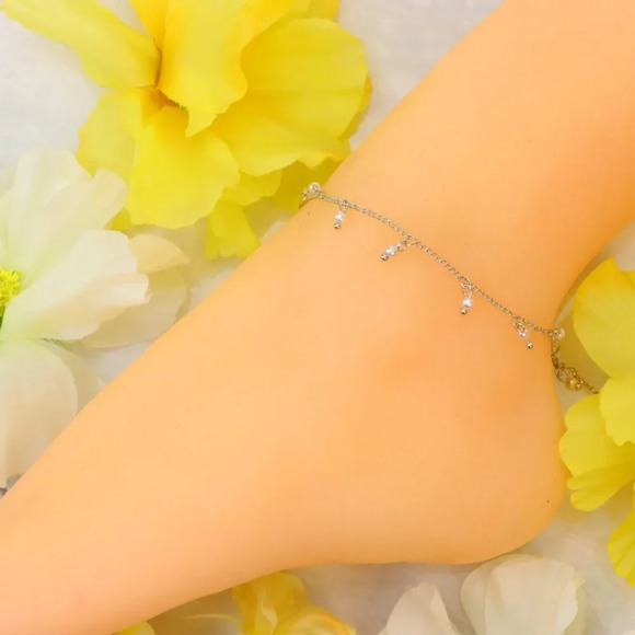 Minimalist Anklet, Sleek & Modern Design, Women’s Fashion, YC110313-A - Picture 6 of 10